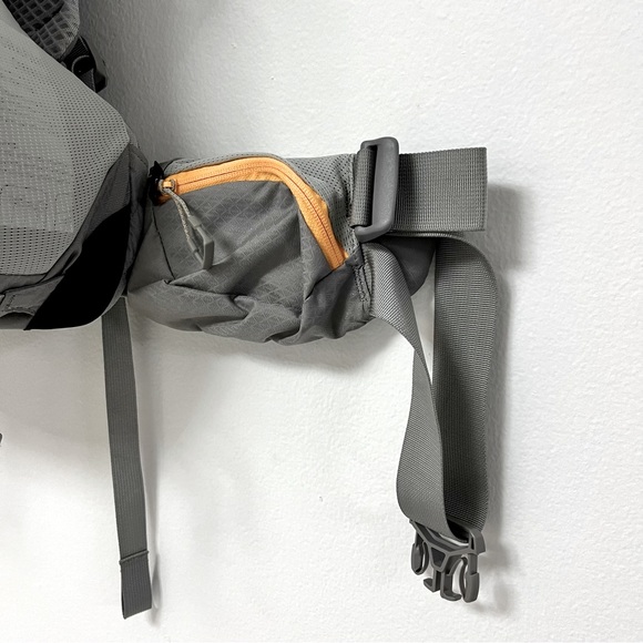 The North Face Backpack - Picture 9 of 10